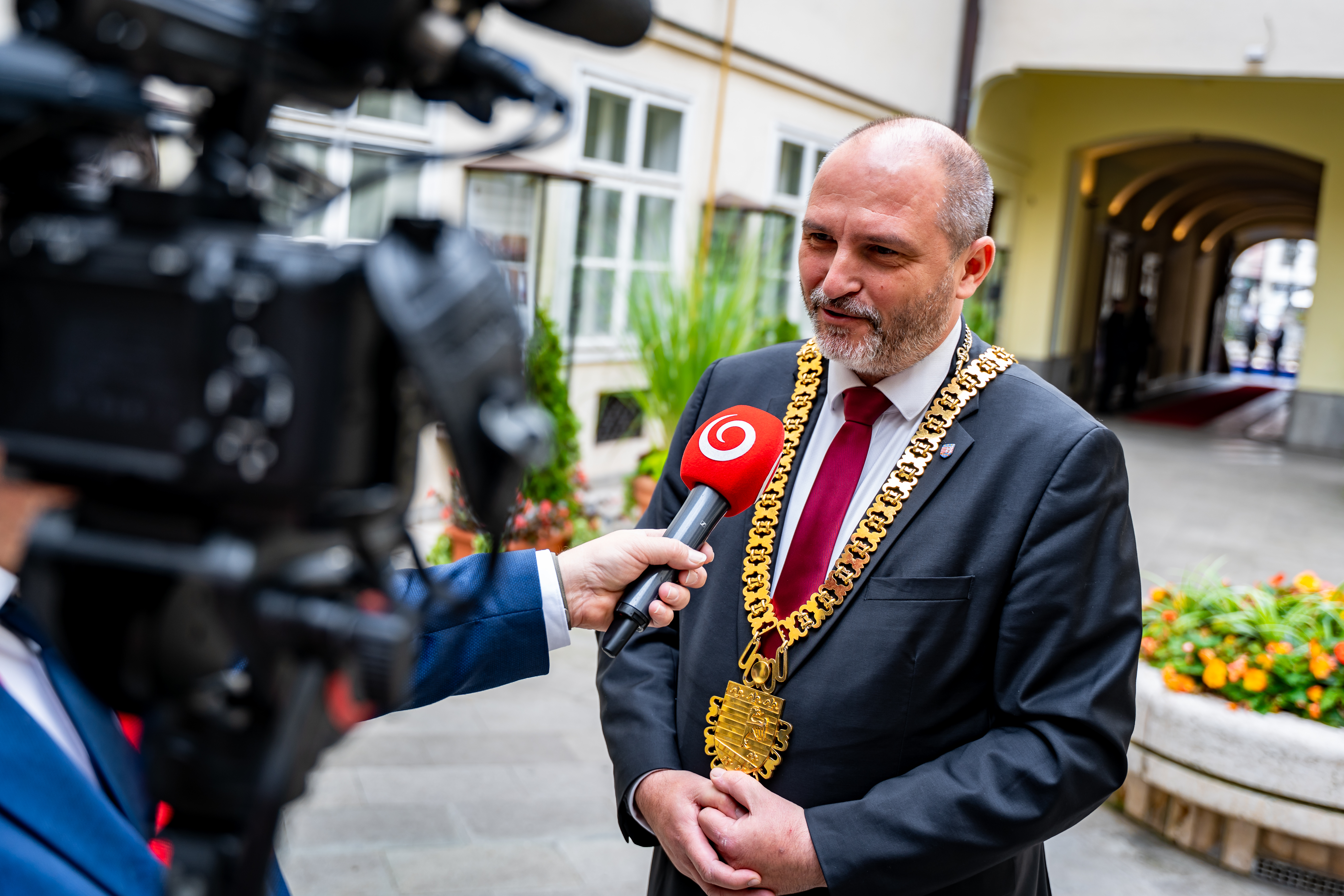 Spolocne rokovanie clenov vlad Slovenskej republiky a Ukrajinyr-48